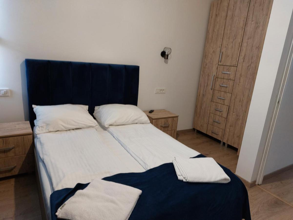 Casa Abiiani Ξενοδοχείο Oradea Εξωτερικό φωτογραφία