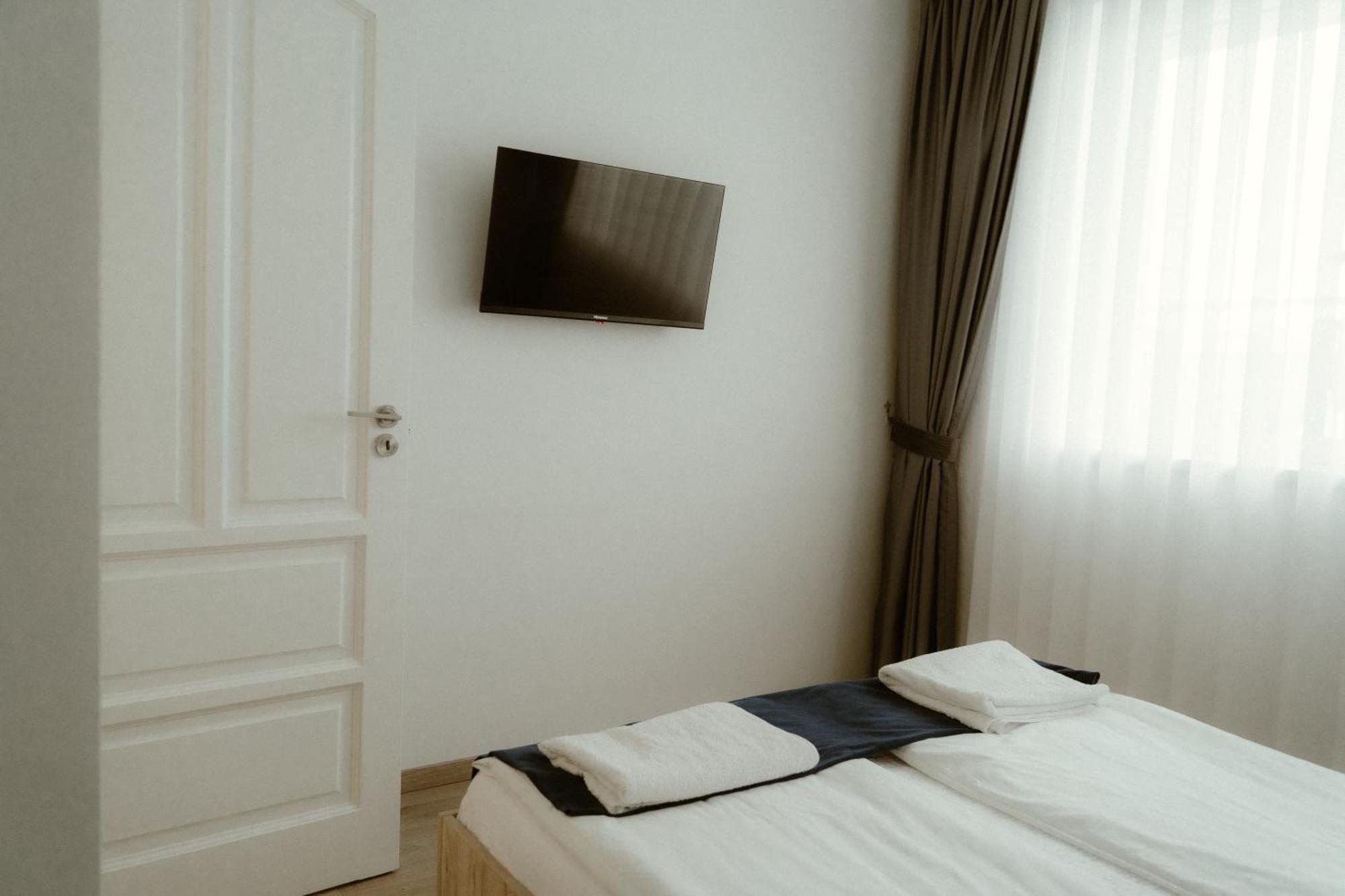 Casa Abiiani Ξενοδοχείο Oradea Εξωτερικό φωτογραφία